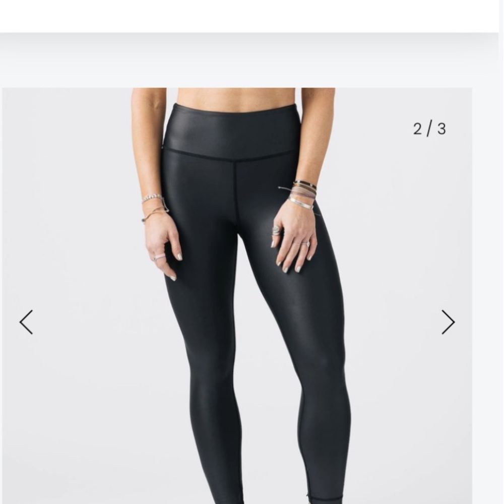 ZYIA Black Metallic Light N Tight High Rise Leggings 7/8 23 “Inseam Size 16-18
